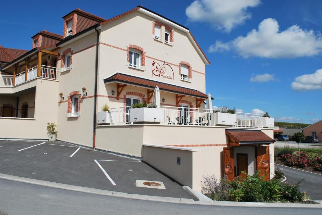 Hotel Pre En Bulles Trépail Exteriér fotografie